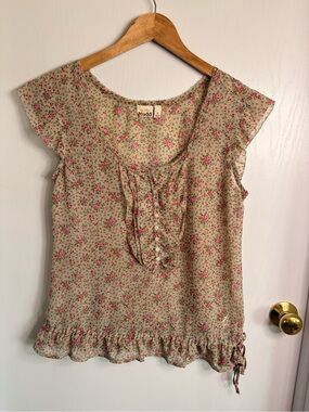 Mudd Sz L Ditsy Floral Button-Front Cap Sleeve Ruffle Blouse Boho Cottage
